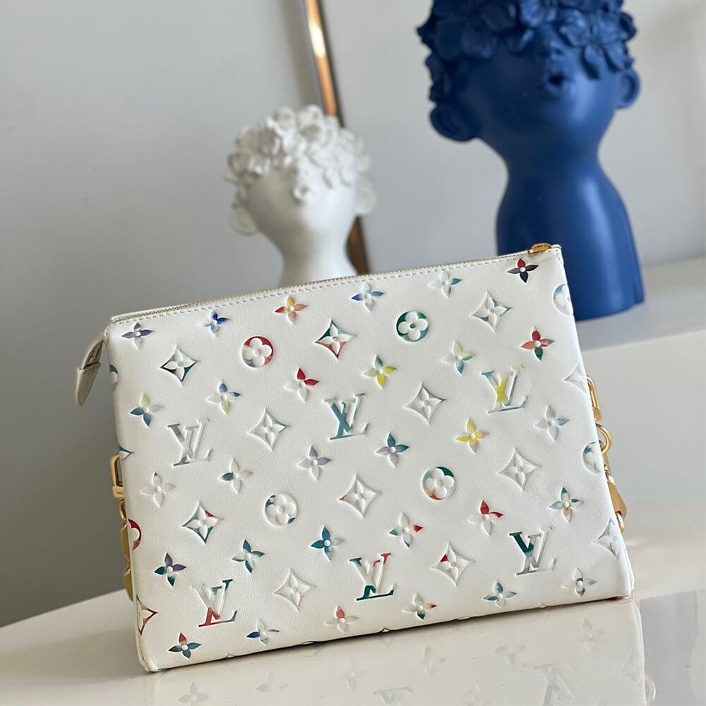 LV  Coussin PM