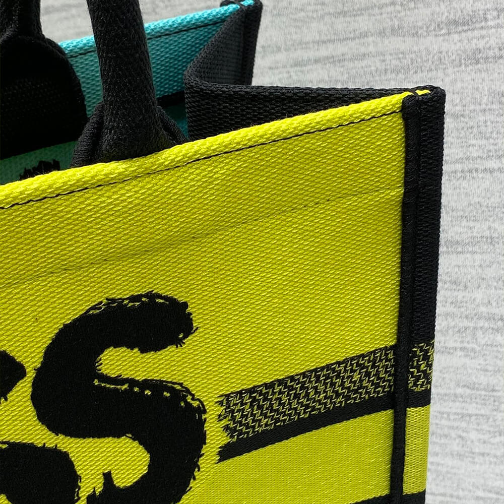 medium D*or book tote